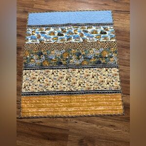 NEW Handmade animal safari quilt 47”x40”